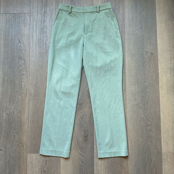 Uniqlo Smart Ankle Pants Size S - Picture 2 of 4